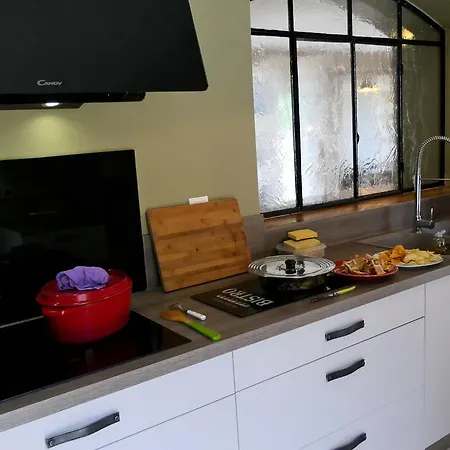 La Belhomiere Bed & Breakfast *